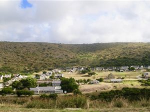 935 m² Land available in Island View