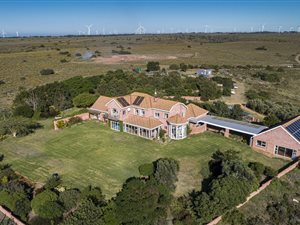 388 ha Farm in Humansdorp