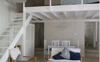 1 Bedroom House in Bergvliet