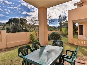 2 Bed Apartment in Seaside Longships