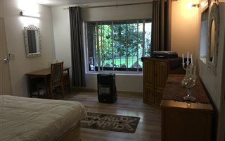 1 Bedroom Apartment in Highlands North