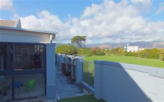 4 Bedroom House in Heritage Park