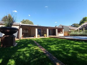 4 Bed House in Heilige Akker