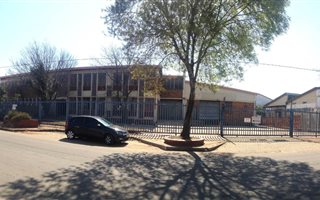 1563 m² Industrial space in Johannesburg Central and CBD