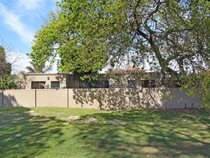 3 Bed House in Eikenbosch