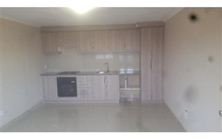 1 Bedroom Flat in Somerset Park