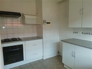 2 Bed Flat in Florida