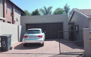 3 Bedroom Cluster in Johannesburg North