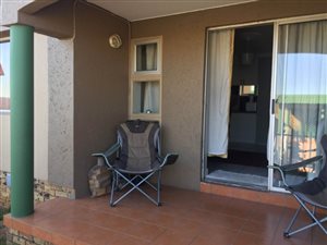 2 Bed Townhouse in Winchester Hills