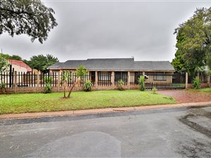 3 Bed House in Krugersrus