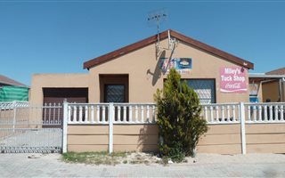 3 Bedroom House in Mitchells Plain