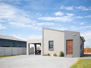 2 Bed Townhouse in Parsons Vlei