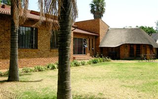5 Bedroom House in Parkhill Gardens