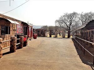 14271 m² Commercial space in Glenvista