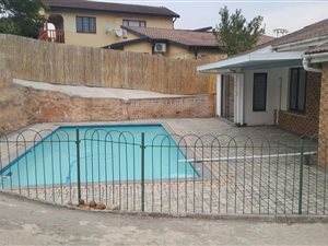 4 Bed House in Verulam