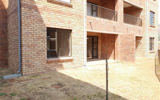 2 Bedroom Apartment in Wilgeheuwel