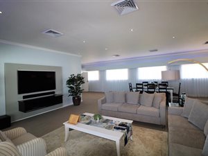 3 Bed Apartment in Quigney