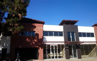 1400 m² Commercial space in Klerksdorp