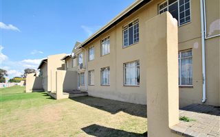 2 Bedroom House in Naturena