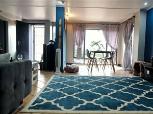 2 Bedroom Garden Cottage in Observatory