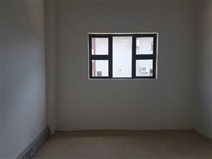 157 m² Industrial space in Ballito Commercial District