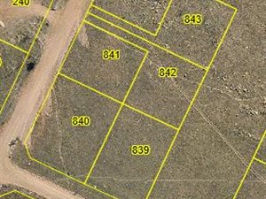 832 m² Land available in Vaaloewer