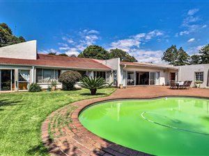 4 Bed House in Benoni AH