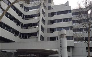 90 m² Commercial space in Claremont