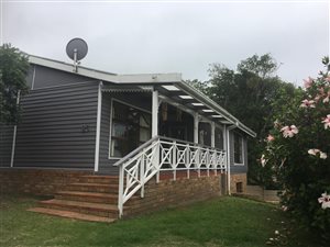 4 Bed House in Outeniqua Strand