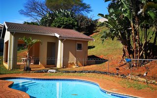 3 Bedroom Simplex in Sunningdale