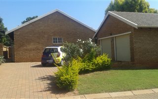 3 Bedroom Townhouse in Theresa Park