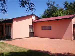 3 Bed House in Randlespark