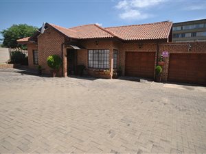 2 Bed Townhouse in Pioneer Park