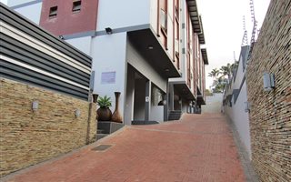 3 Bedroom Apartment in Morningside