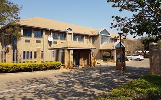 3319 m² Commercial space in Newlands