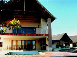 4 Bed House in Zebula Golf Estate