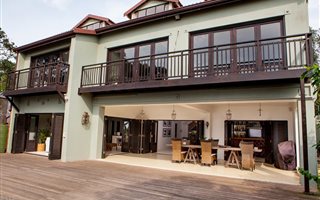 5 Bedroom House in Umdloti Heights