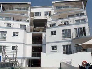 2 Bed Apartment in Riviera