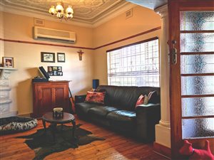 2 Bed Simplex in Newlands