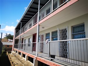 2 Bed Apartment in Woodhurst