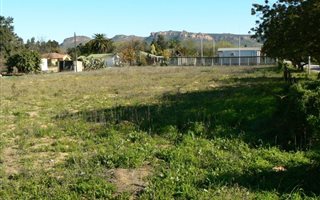 600 m² Land available in Redelinghuys