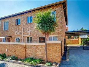 2 Bed Duplex in Strubens Valley