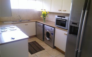 2 Bedroom Townhouse in Sandown
