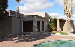 3926 m² Land available in Louisvale