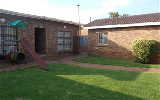 3 Bedroom House in Actonville