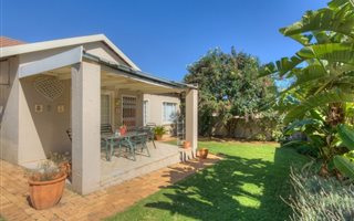 3 Bedroom Townhouse in Honeydew Manor