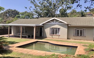 3 Bedroom House in Crestholme