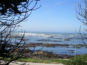595 m² Land available in Franskraal