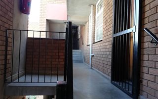 2 Bedroom Apartment in Bellevue
