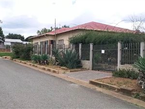 4 Bed House in Vredefort